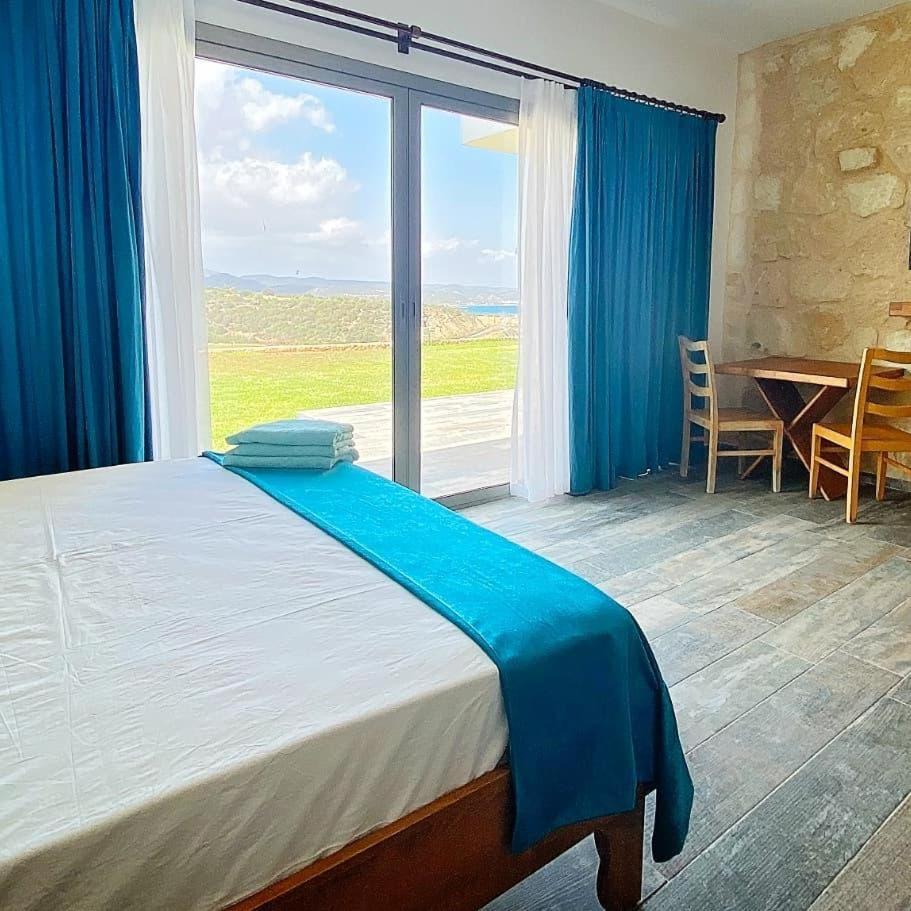 Tekos Golden Hill Hotel & Restaurant At Karpaz Agios Sergios Kültér fotó